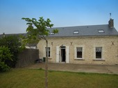 PAVILLON EXCEPTIONNELLEMENT BIEN RENOVE AVEC 3 LITS