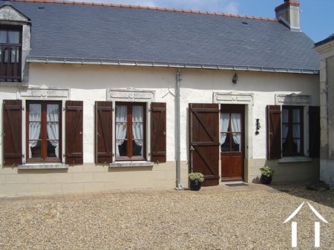 MAISON DE VILLAGE DE 3 CHAMBRES BIEN PRÉSENTEES