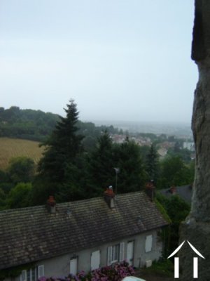 AUTUN