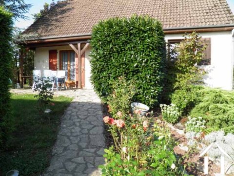 Maison de village en bon état