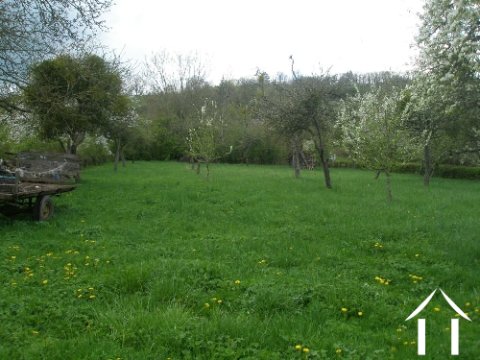 Terrain près de Pouilly