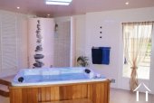 suite principale, sdb avec balcon