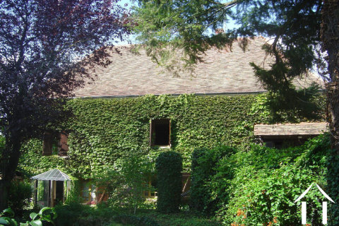MAISON BRIONNAISE