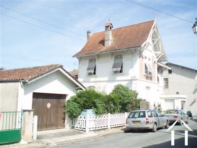  A Vendre Près de Eymet