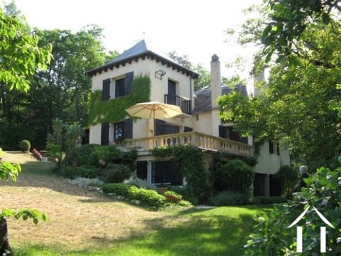 Maison de caractère 4,25 hectares avec piscine