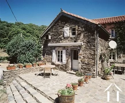 Façade