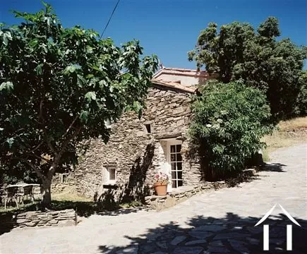 Façade
