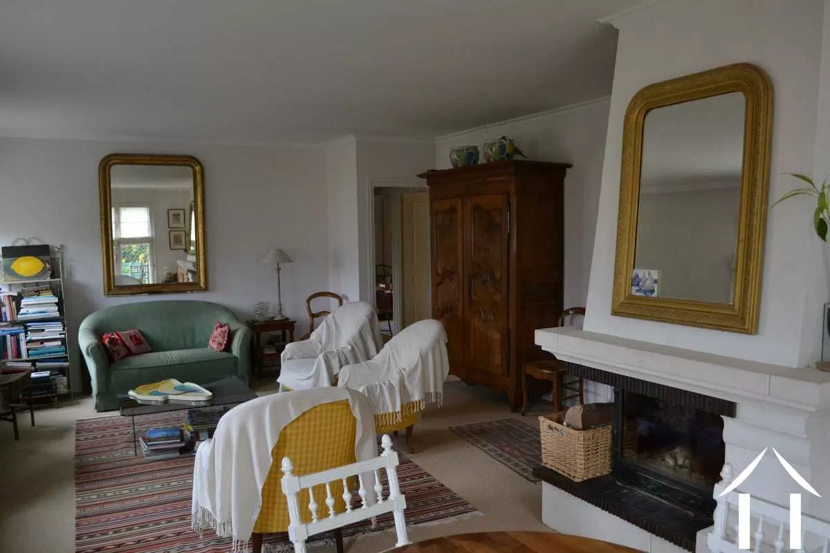 Maison à vendre pernand vergelesse, bourgogne, GB2802M Image - 2