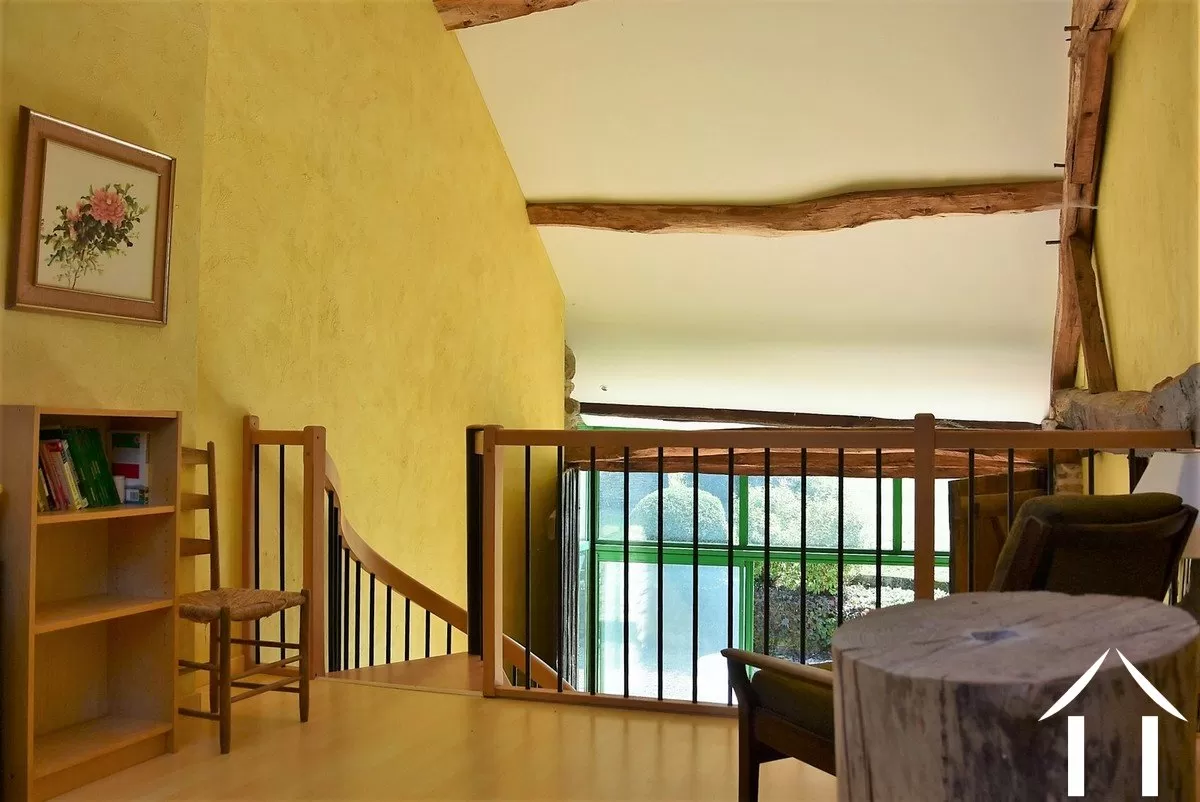 mezzanine / studio dans la grange rénovée