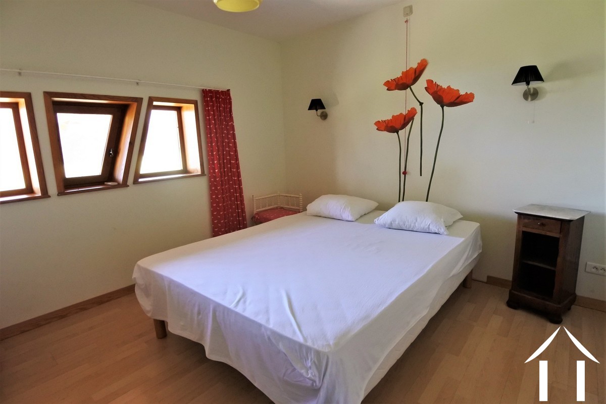 Chambre double au rez de chaussée