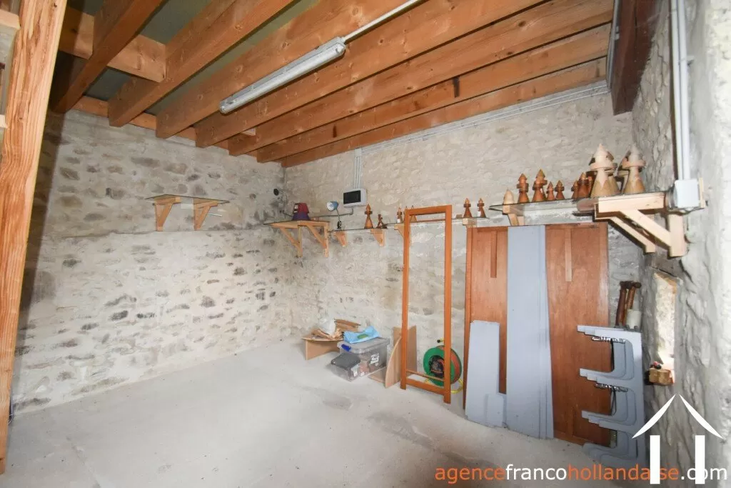 Maison en pierre à vendre augne, limousin, Li1008 Image - 23