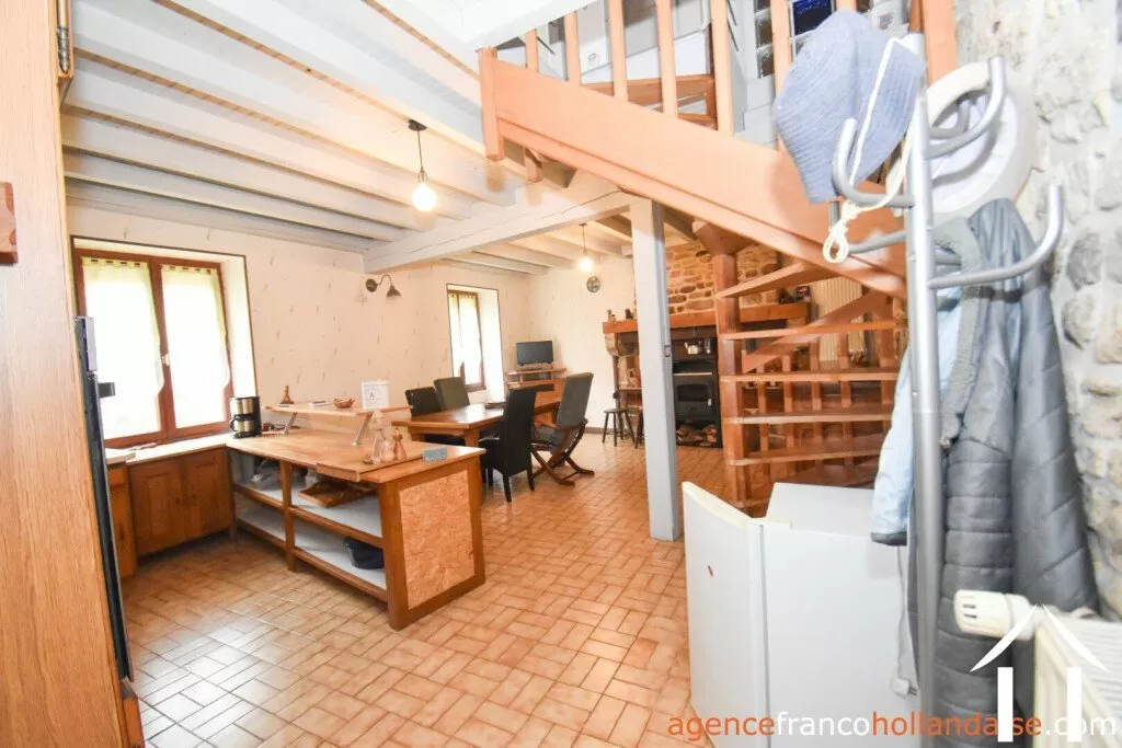 Maison en pierre à vendre augne, limousin, Li1008 Image - 3