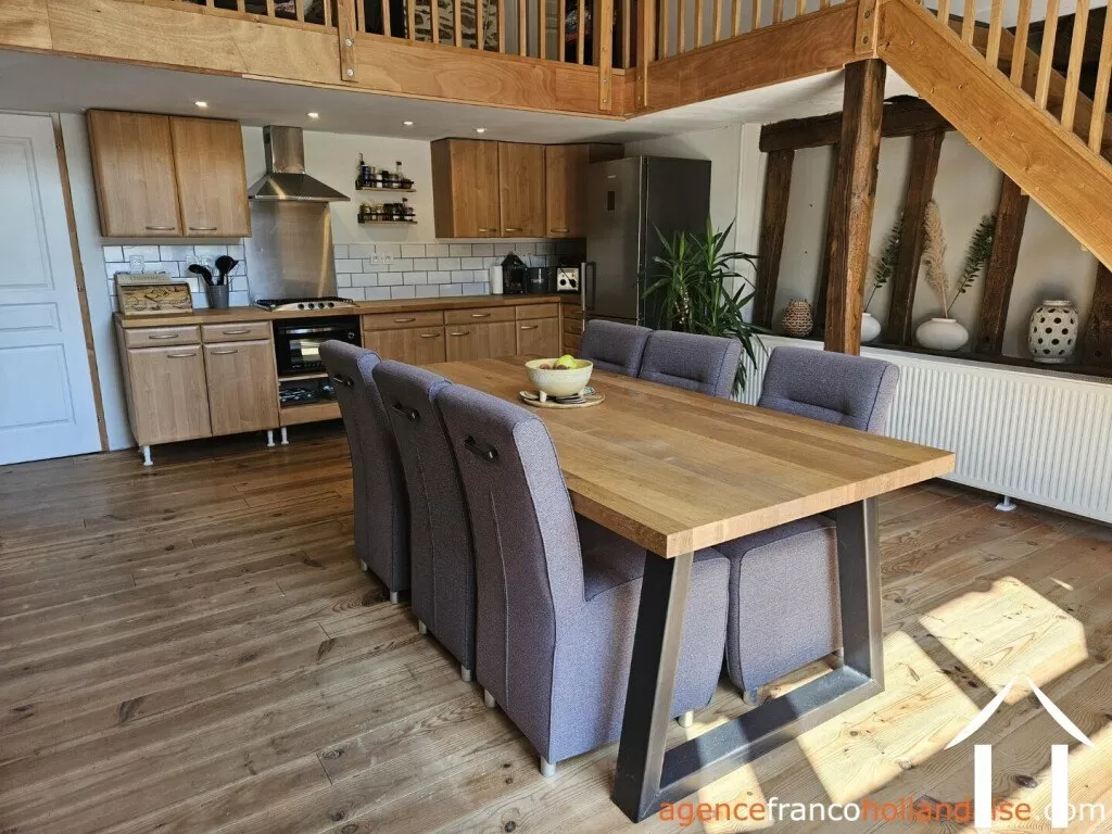 Maison à vendre chalus, auvergne, Li1010 Image - 20