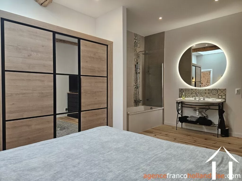 Maison à vendre chalus, auvergne, Li1010 Image - 28