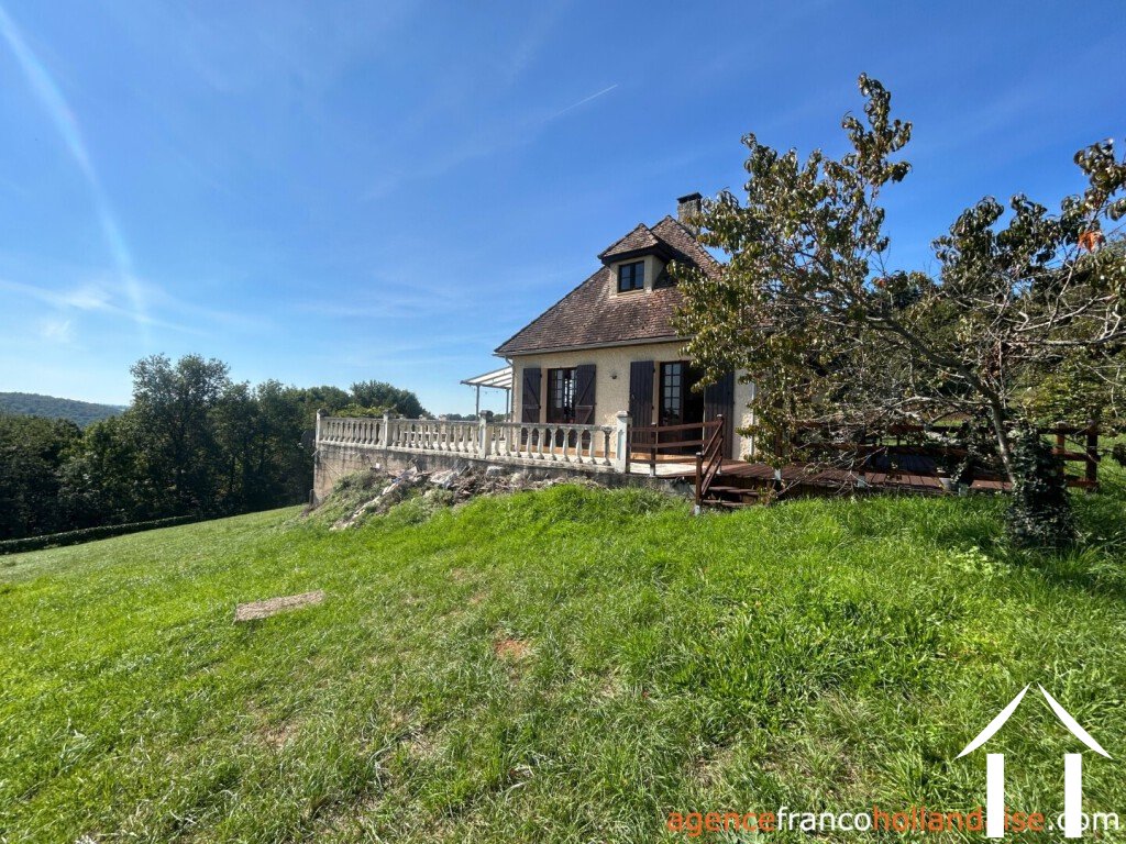 Maison à vendre anlhiac, aquitaine, Li1015 Image - 1