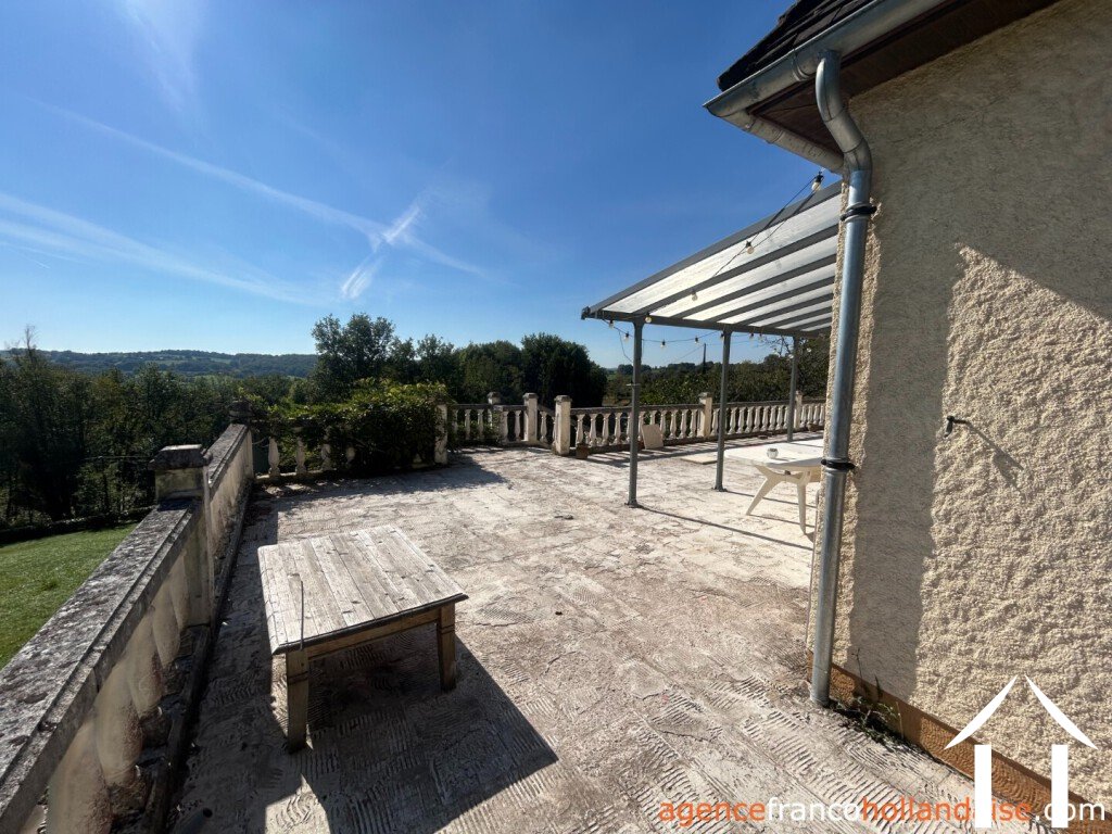 Maison à vendre anlhiac, aquitaine, Li1015 Image - 28