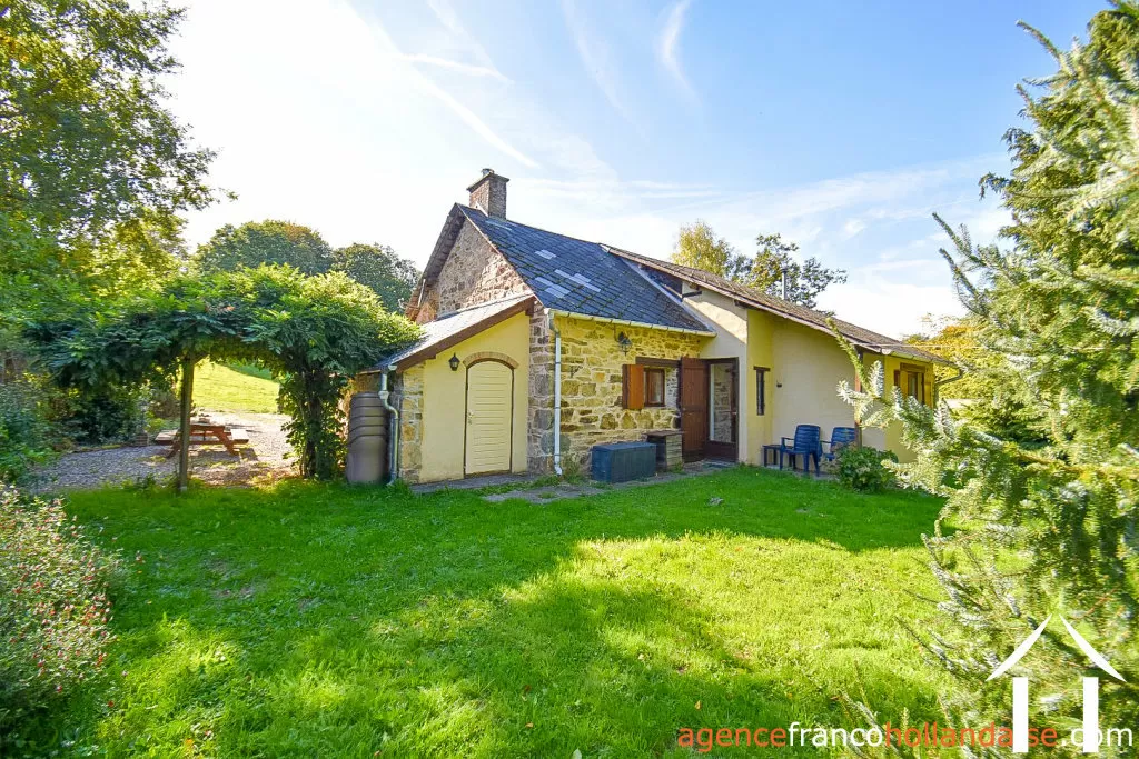 Maison à vendre st germain les belles, limousin, Li1018 Image - 35