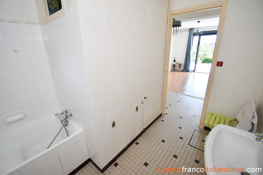 Maison à vendre meuzac, limousin, Li1019 Image - 30