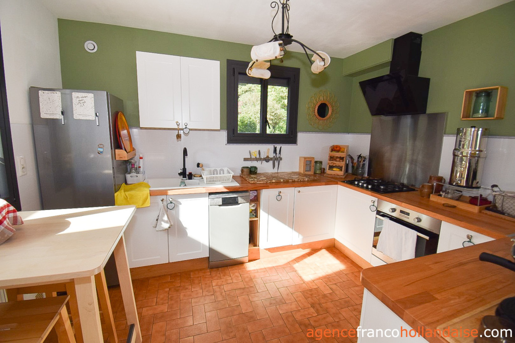 Maison à vendre meuzac, limousin, Li1019 Image - 12