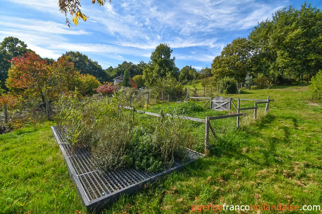 Maison à vendre meuzac, limousin, Li1019 Image - 44