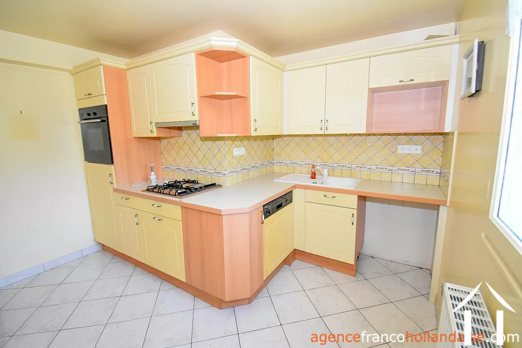 Maison à vendre la croisille sur briance, limousin, Li1020 Image - 11