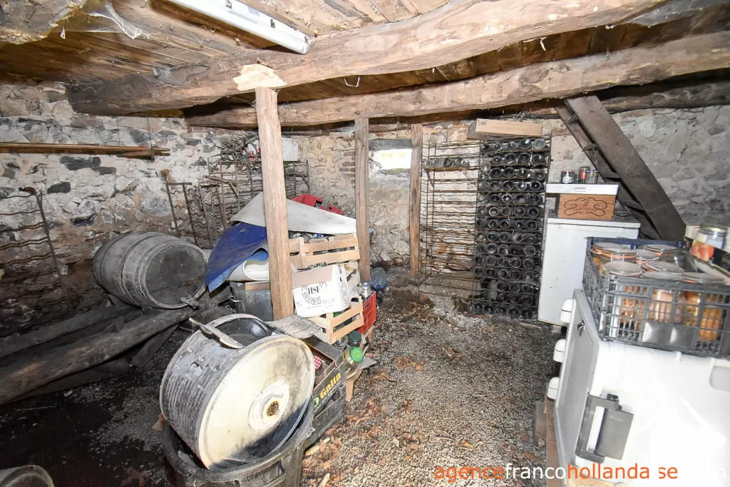 Maison avec gite à vendre chateauneuf la foret, limousin, Li1025 Image - 32