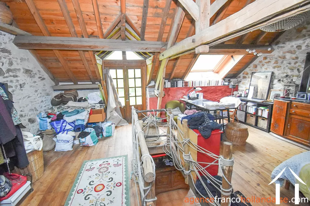 Maison avec gite à vendre chateauneuf la foret, limousin, Li1025 Image - 9