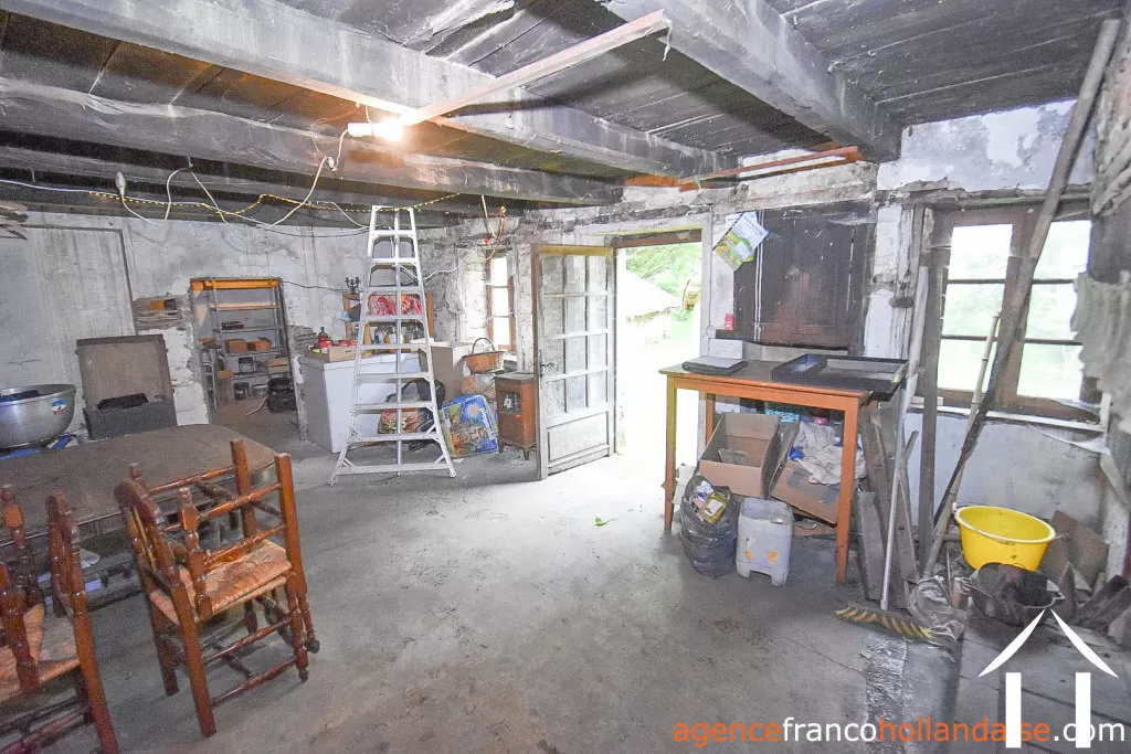 Maison avec gite à vendre chateauneuf la foret, limousin, Li1025 Image - 25