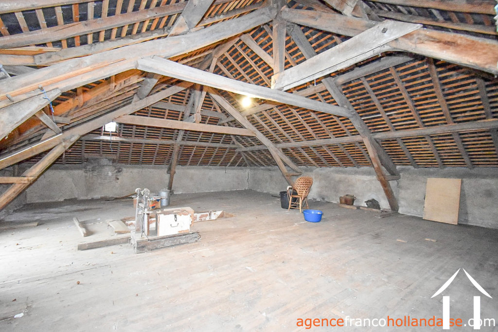 Maison avec gite à vendre neuvic entier, limousin, Li1027 Image - 39