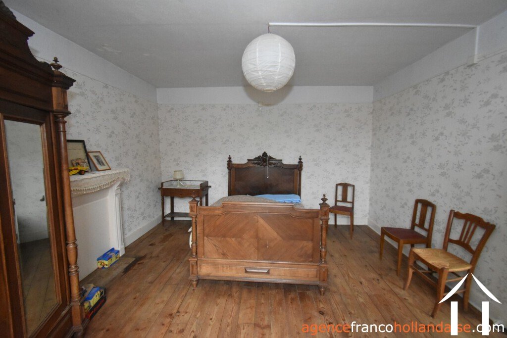 Maison avec gite à vendre neuvic entier, limousin, Li1027 Image - 21
