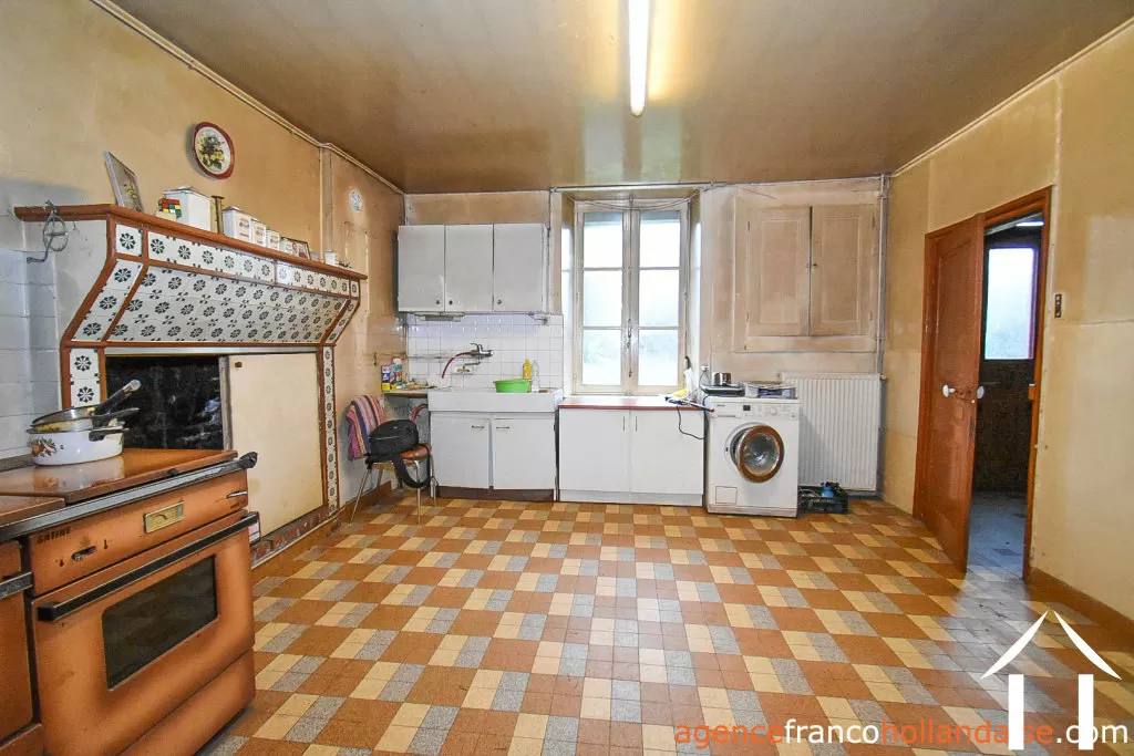 Maison avec gite à vendre neuvic entier, limousin, Li1027 Image - 4