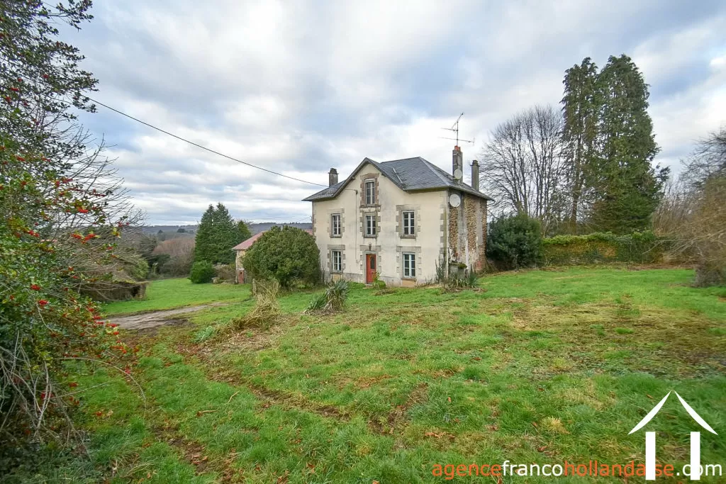 Maison avec gite à vendre neuvic entier, limousin, Li1027 Image - 29
