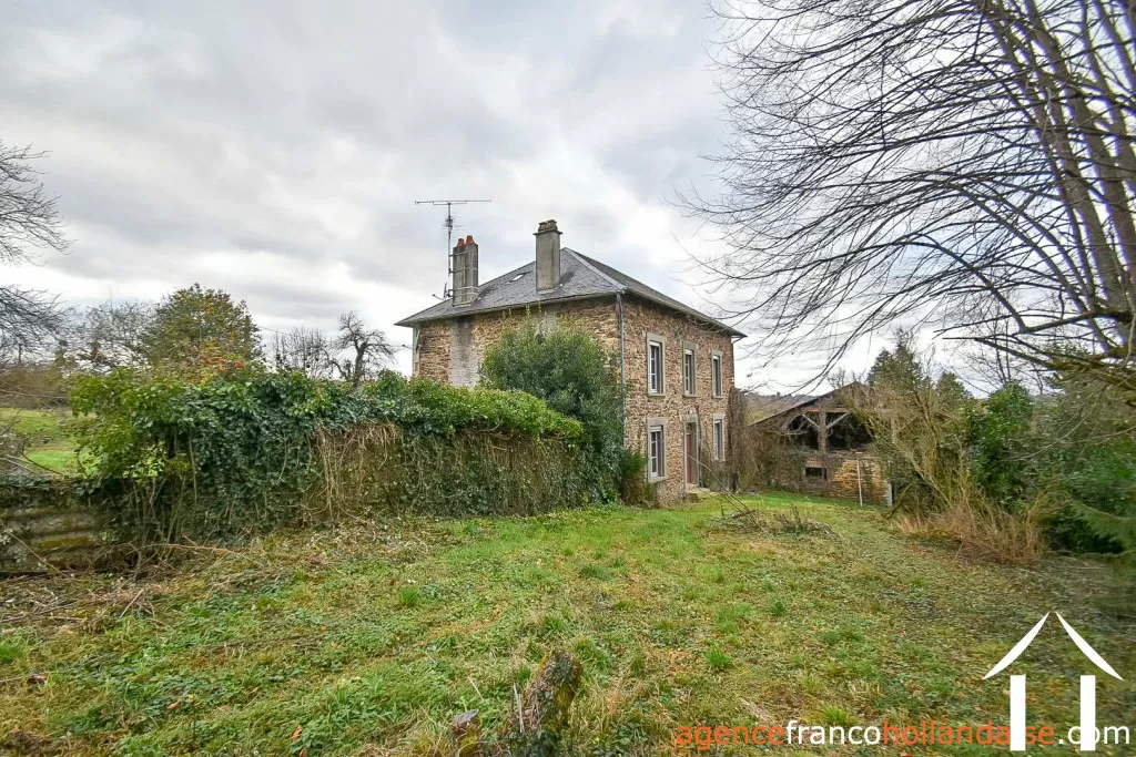 Maison avec gite à vendre neuvic entier, limousin, Li1027 Image - 36