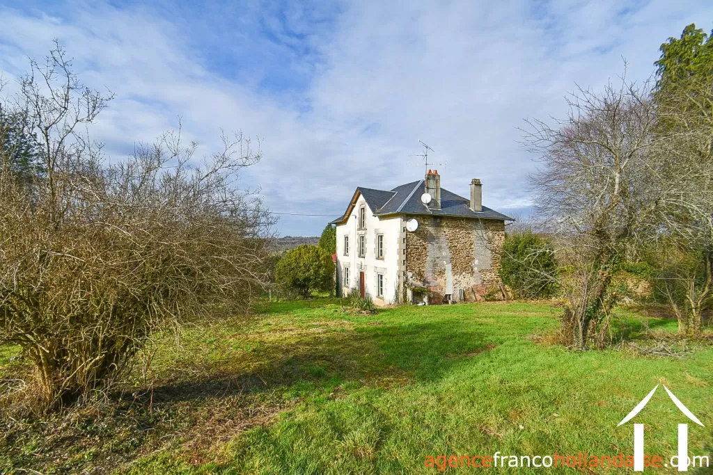 Maison avec gite à vendre neuvic entier, limousin, Li1027 Image - 47