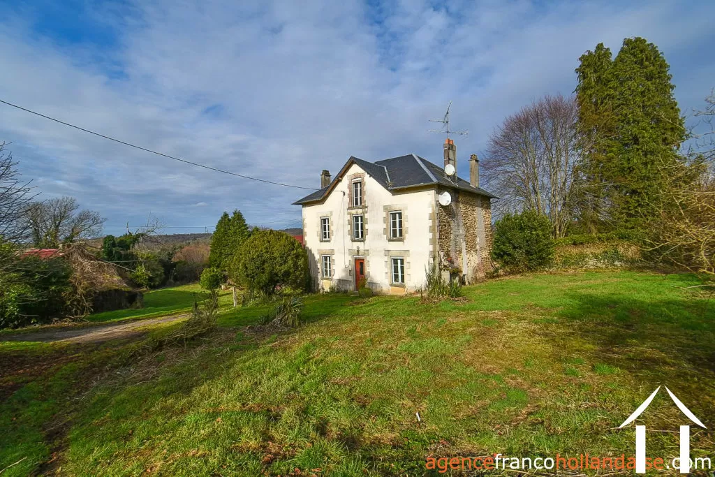 Maison avec gite à vendre neuvic entier, limousin, Li1027 Image - 45