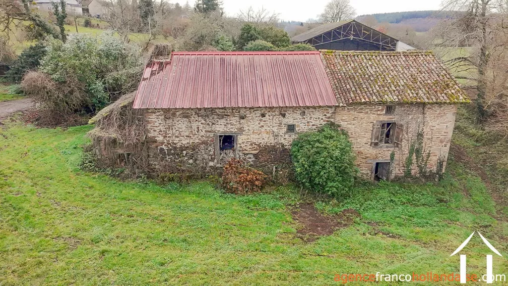 Maison avec gite à vendre neuvic entier, limousin, Li1027 Image - 33