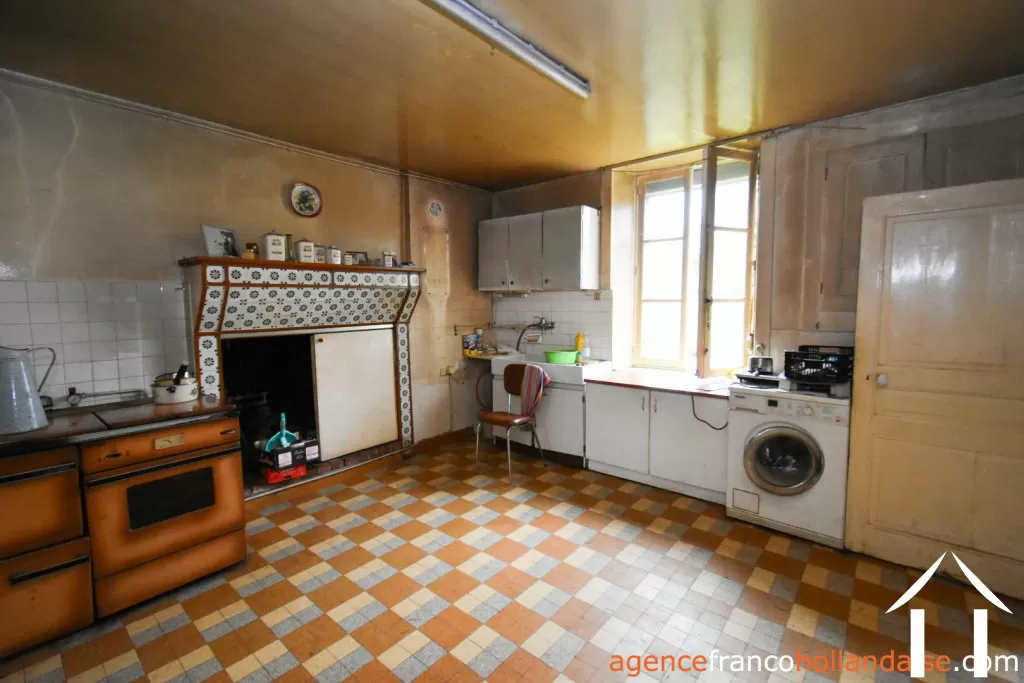 Maison avec gite à vendre neuvic entier, limousin, Li1027 Image - 11