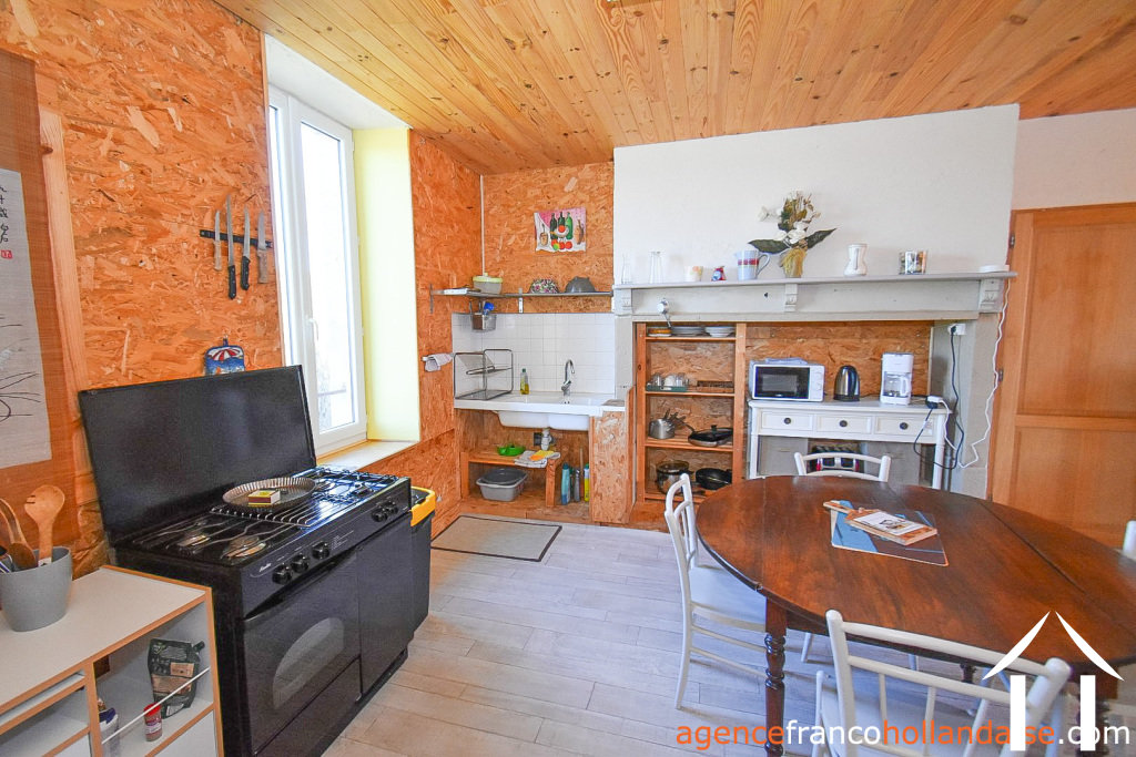 Maison avec gite à vendre chamberet, limousin, Li1029 Image - 10