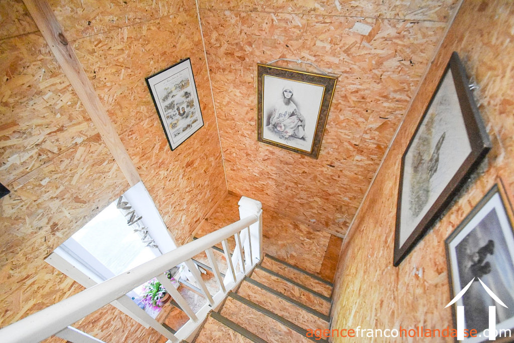 Maison avec gite à vendre chamberet, limousin, Li1029 Image - 13