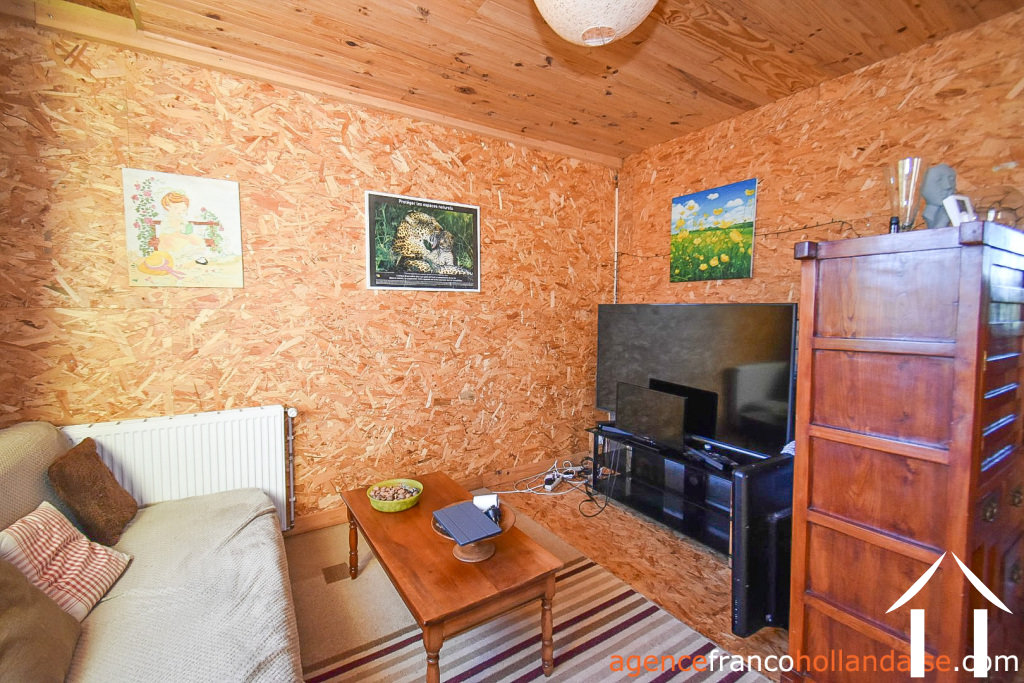 Maison avec gite à vendre chamberet, limousin, Li1029 Image - 18