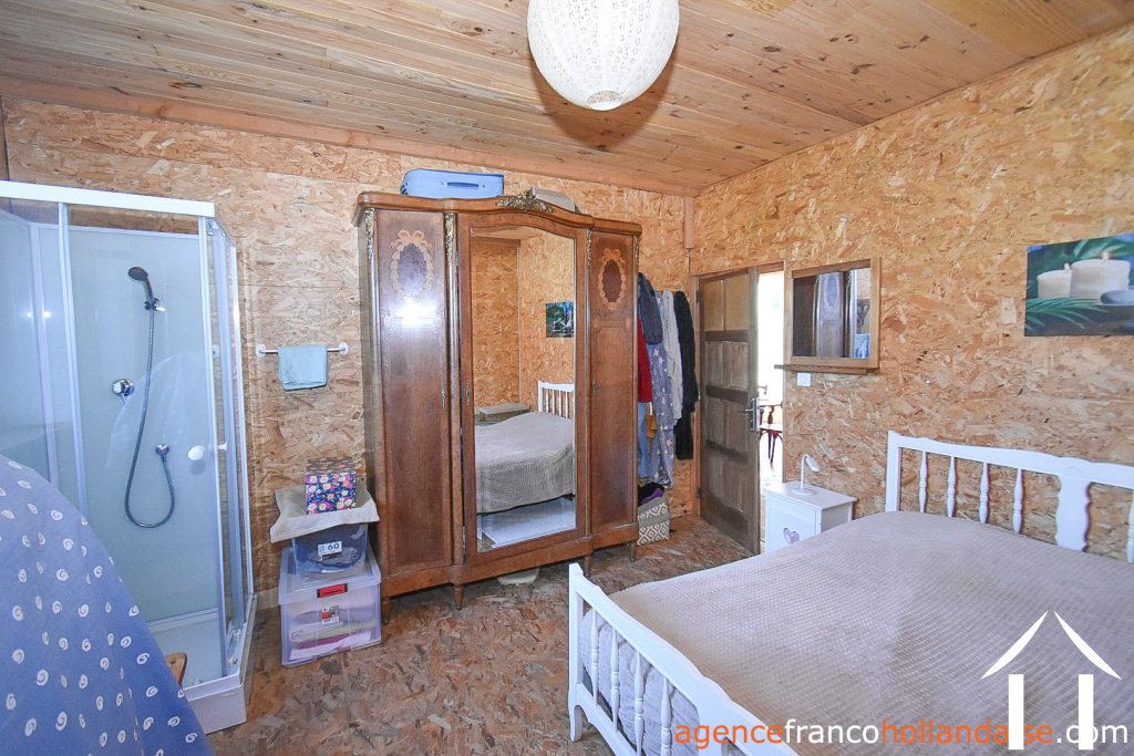 Maison avec gite à vendre chamberet, limousin, Li1029 Image - 20