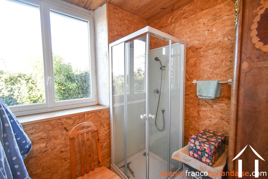Maison avec gite à vendre chamberet, limousin, Li1029 Image - 22
