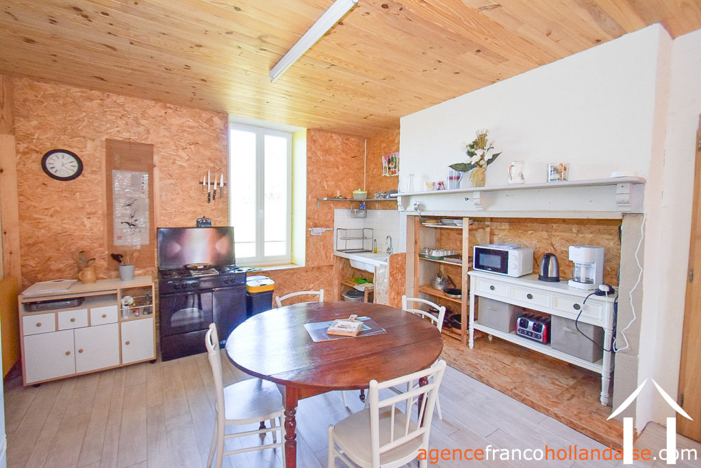 Maison avec gite à vendre chamberet, limousin, Li1029 Image - 7