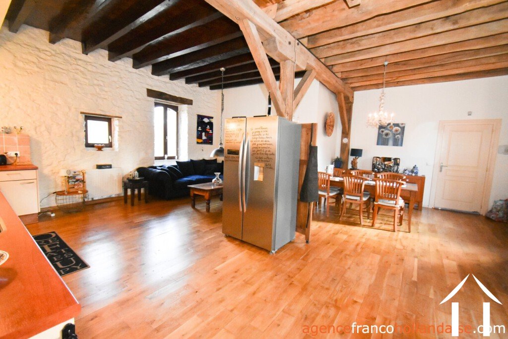 Maison à vendre chateau chervix, limousin, Li1032 Image - 16