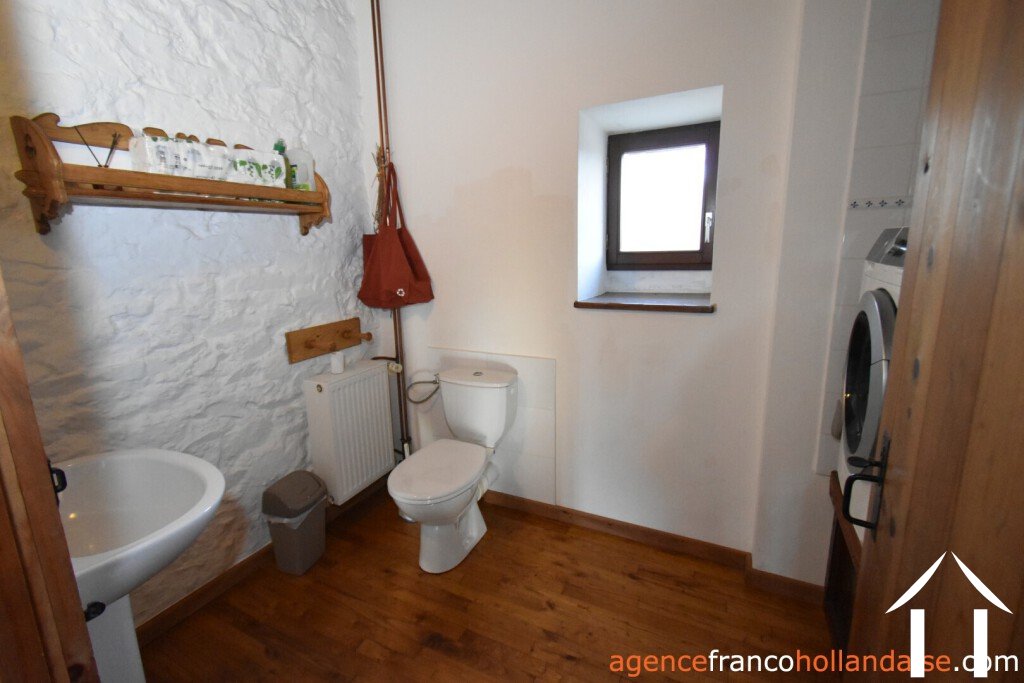 Maison à vendre chateau chervix, limousin, Li1032 Image - 30