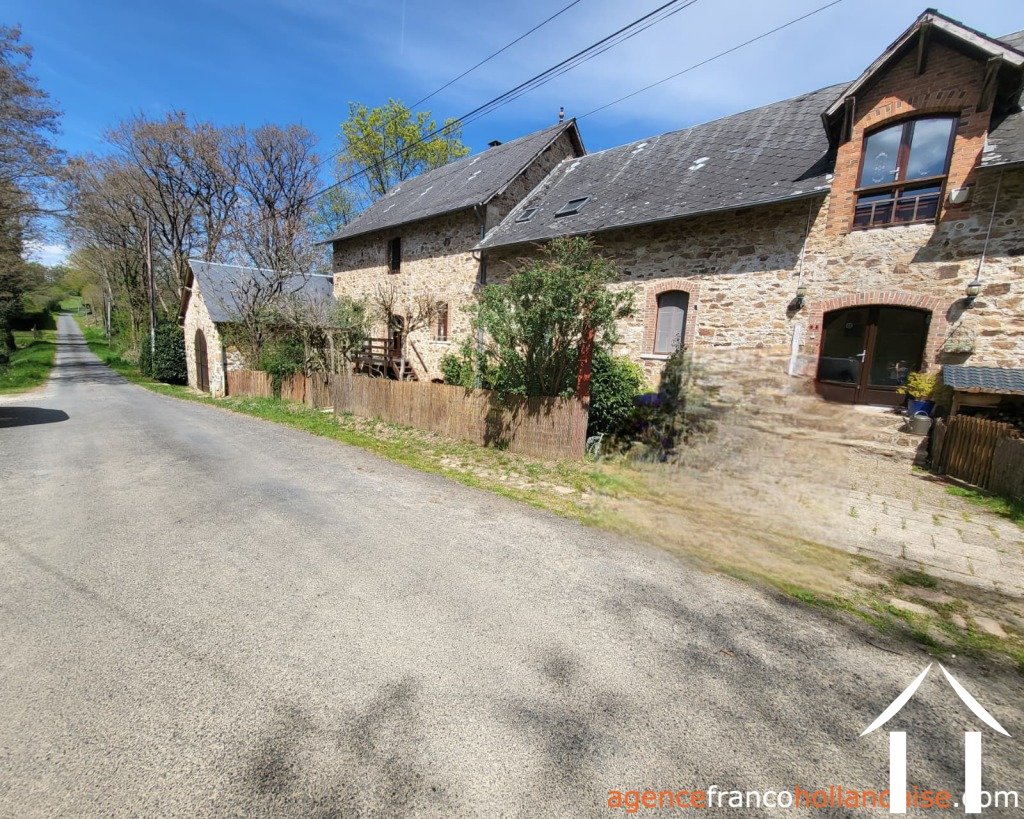 Maison à vendre chateau chervix, limousin, Li1032 Image - 43