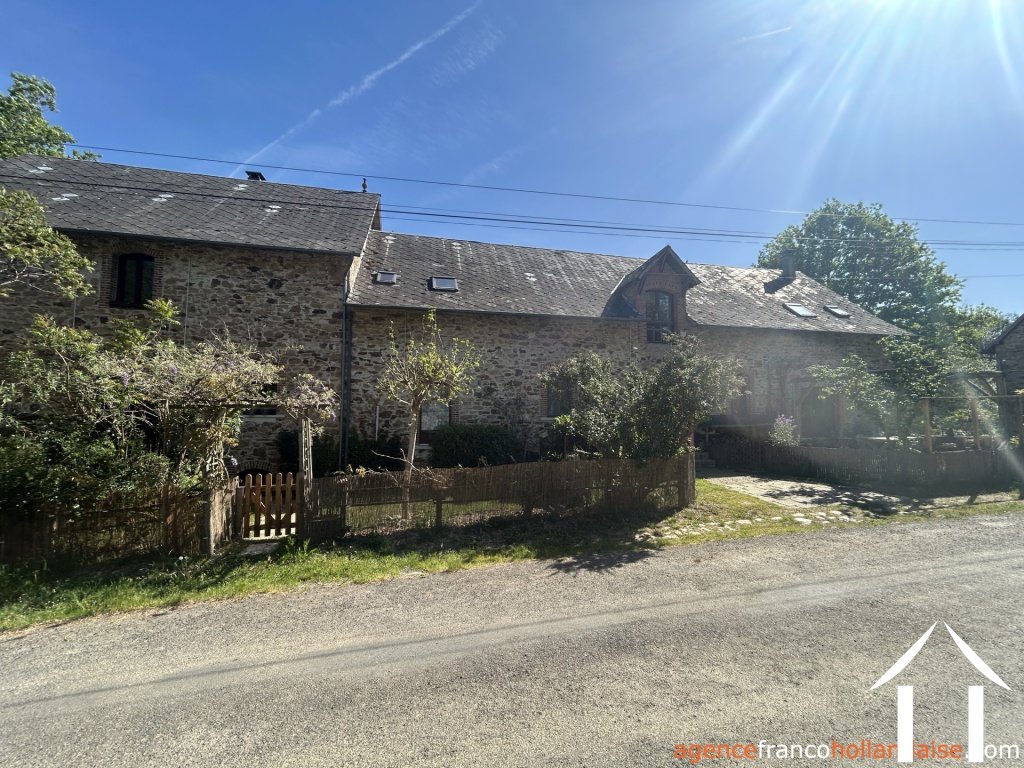Maison à vendre chateau chervix, limousin, Li1032 Image - 42