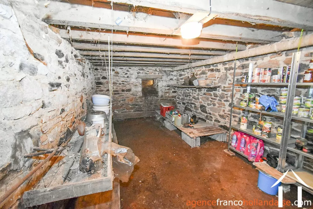 Maison avec gite à vendre la porcherie, limousin, Li1036 Image - 39