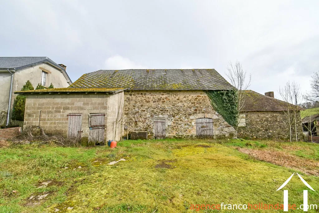 Maison avec gite à vendre la porcherie, limousin, Li1036 Image - 32