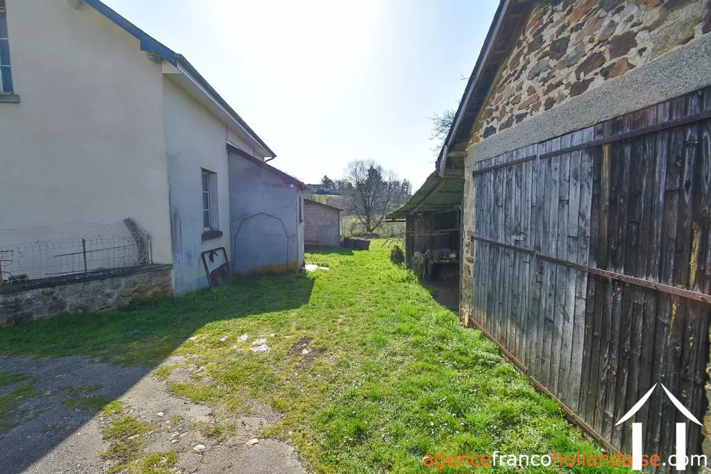 Maison avec gite à vendre la porcherie, limousin, Li1036 Image - 59